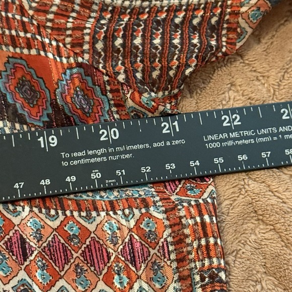 By & By Womens L Tunic‎ Cold Shoulder Laced Back Geometric Boho Whimsical Fairy - Picture 5 of 9